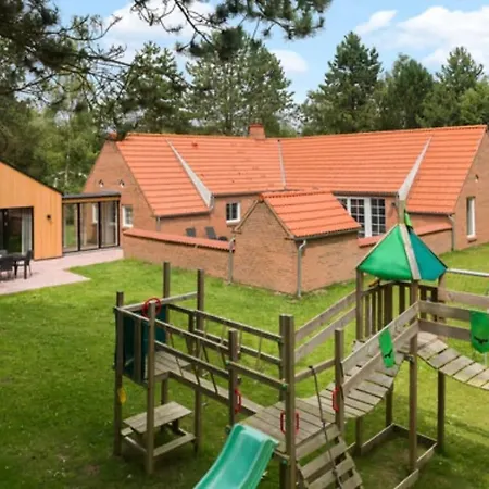 Holiday home Pool Activity House For 16 People Boto By