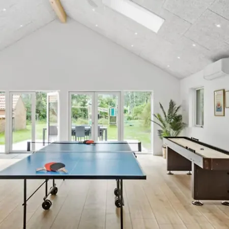 Pool Activity House For 16 People Holiday home