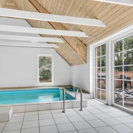 Holiday home Pool Activity House For 16 People